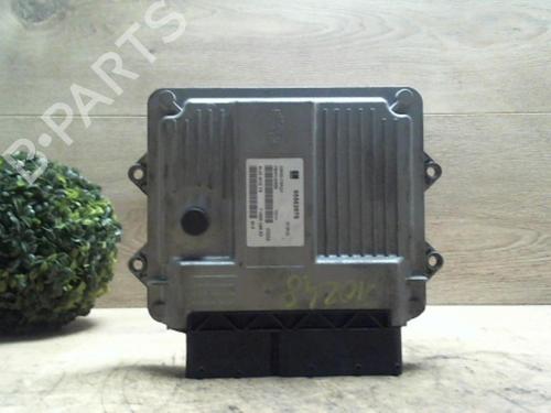 Used Engine control unit (ECU) SUZUKI SWIFT III (MZ, EZ) 1.3 DDiS (RS413D) (75 hp) 31232905
