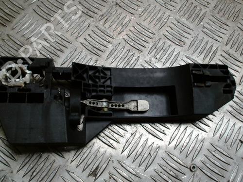 Used Rear right exterior door handle Rear right exterior door handle 39050606 39050606