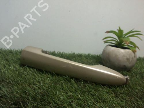 Used Front right exterior door handle KIA CARENS III MPV (UN) 2.0 CRDi 140 (140 hp) 25395423