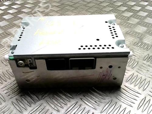 Bilradio FORD FIESTA VI (CB1, CCN) 1.4 TDCi (68 hp) 31969927
