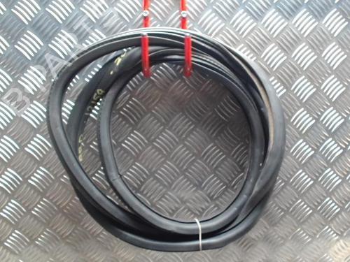 Used Rubber door seal PEUGEOT 208 I (CA_, CC_) 1.2 THP 110 (110 hp) 31237360