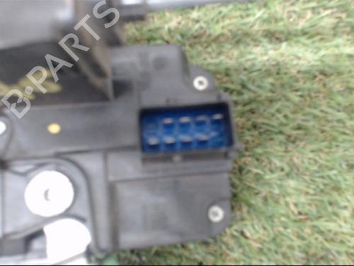 Front left lock OPEL ZAFIRA A MPV (T98) 1.6 16V (F75) | BP25397121C98 