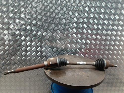 Antriebswelle rechts vorne für RENAULT MEGANE III Hatchback (BZ0/1_, B3_) 1.2 TCe (BZ2B, BZ11) (116 hp) 31668288