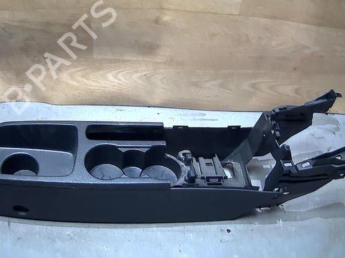 Used Middle console FORD FIESTA VI (CB1, CCN) 1.25 (82 hp) 31225827