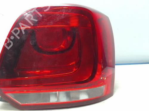 Used Right taillight VW POLO V (6R1, 6C1) 1.6 TDI (90 hp) 28474400