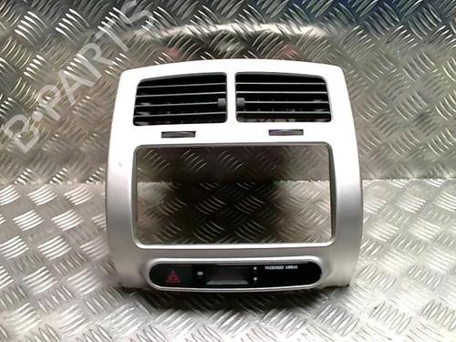 Luftventil TOYOTA URBAN CRUISER (_P1_) 1.4 D-4D 4WD (NLP115_, NLP115R) (90 hp) 32660218