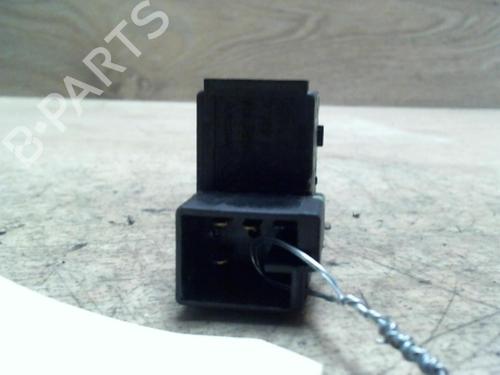 Used Switch VW PASSAT B5.5 (3B3) 1.9 TDI (101 hp) 31233690