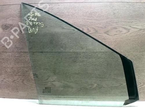 Used Front right quarter glass RENAULT SCÉNIC II (JM0/1_) 1.5 dCi (JM1E, JM16) (106 hp) 31231637