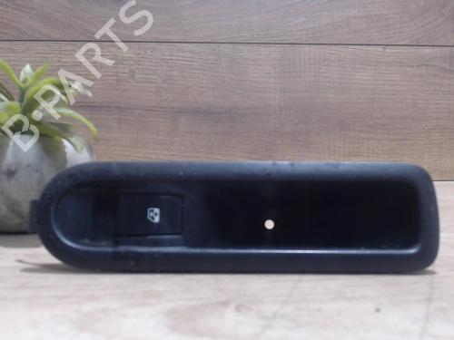 Used Right rear window switch RENAULT SCÉNIC II (JM0/1_) 1.9 dCi (JM0G, JM12, JM1G, JM2C) (120 hp) 25384991