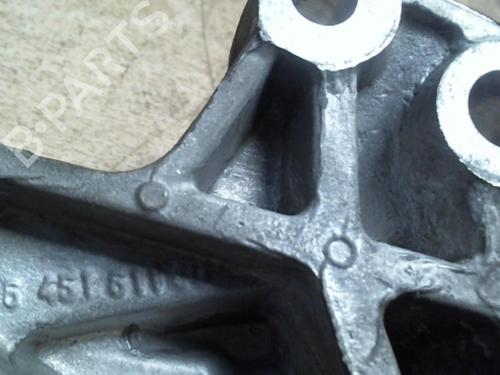 Used Engine mount CITROËN C5 III (RD_) 2.0 HDi (RDRHD8, RDRHDJ, RDRHR8, RDRHRJ) (136 hp) 29320638