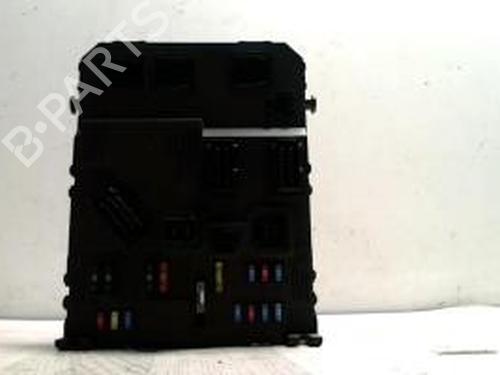 Used Fuse box CITROËN XSARA PICASSO (N68) 1.6 HDi (90 hp) 25426539