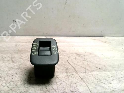 Used Left rear window switch TOYOTA AURIS (_E15_) 1.4 D-4D (NDE150_, NDE150R) (90 hp) 25424397