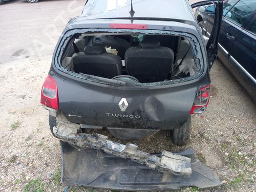 - Image 3