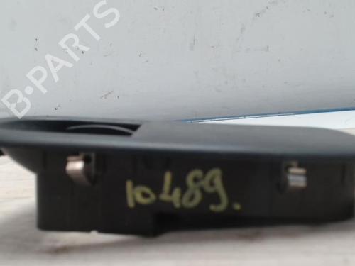 Used Left front window switch RENAULT CLIO III (BR0/1, CR0/1) 1.5 dCi (BR17, CR17) (86 hp) 25418668