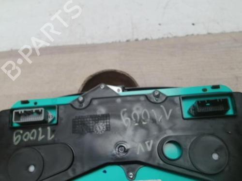 Used Instrument cluster DACIA DUSTER (HS_) 1.5 dCi 4x4 (HSMC, HSMD) (110 hp) 28089549