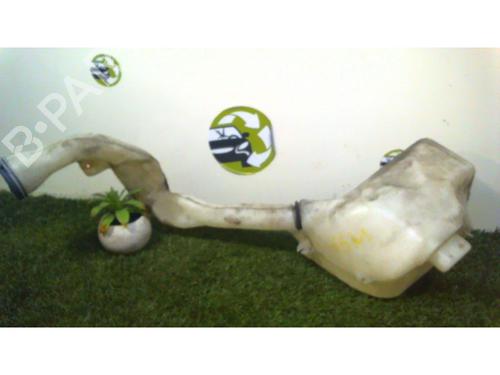 Used Windscreen washer tank CITROËN C2 (JM_) 1.4 (73 hp) 25396184