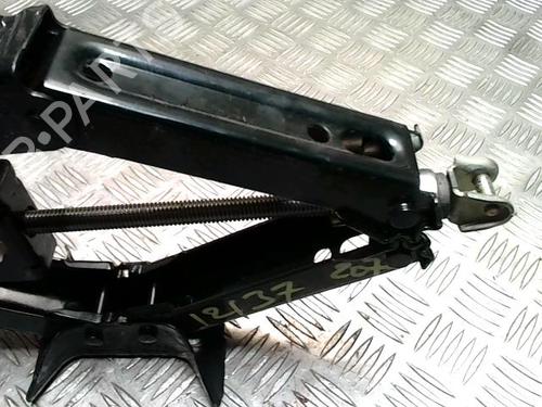 Jack Kit PEUGEOT 207 (WA_, WC_) 1.4 HDi | BP31234756C119