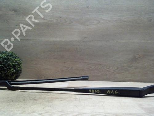 Used Front windshield wiper arm Front windshield wiper arm PEUGEOT 308 I (4A_, 4C_) 1.6 HDi (92 hp) 31228747 31228747