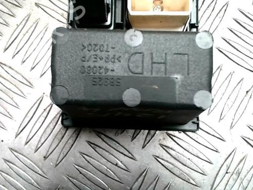 Mirror switch TOYOTA RAV 4 III (_A3_) 2.2 D 4WD (ALA30_, ALA30R) | BP31807525I25 