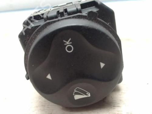 Switch RENAULT SCÉNIC III (JZ0/1_) 1.9 dCi (JZ0J, JZ1J, JZ1K, JZ1S) | BP25420455I30 