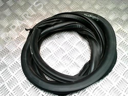 Used Rubber door seal CITROËN C4 Picasso II 1.6 HDi / BlueHDi 115 (115 hp) 31224220