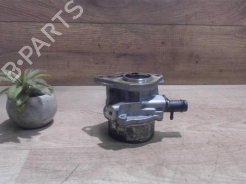 Used Vacuum pump RENAULT MEGANE III Hatchback (BZ0/1_, B3_) 1.5 dCi (106 hp) 30666094