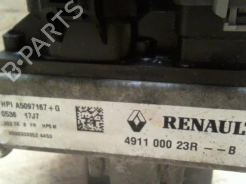 Used Steering pump RENAULT LAGUNA III (BT0/1) 2.0 dCi (BT01, BT08, BT09, BT0E, BT0K, BT12, BT1C, BT1D,... (150 hp) 29263125