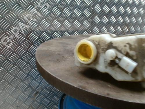 Used Brake master cylinder Brake master cylinder SEAT IBIZA IV (6J5, 6P1) 1.6 TDI (105 hp) 33677324 33677324