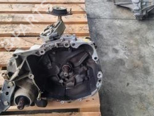 Getriebe für RENAULT CLIO I (B/C57_, 5/357_) 1.2 (5/357Y, 5/357K) (58 hp) 25423881