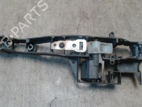 rear-left-exterior-door-handle-peugeot-3008-i-mpv-0u_-2009-2010-2011-2012-2013-2014-2015-2016-2017-25422412 main image