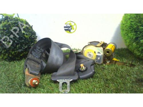 Used Front right seatbelt HYUNDAI TRAJET (FO) 2.0 CRDi (113 hp) 25397586
