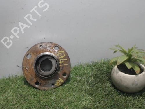 Venstre hjullejehus spindel OPEL CORSA D (S07) 1.0 (L08, L68) (65 hp) 25392670