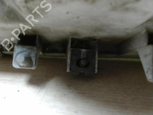 Right headlight VW POLO III (6N1) 60 1.4 | BP28965824C29 