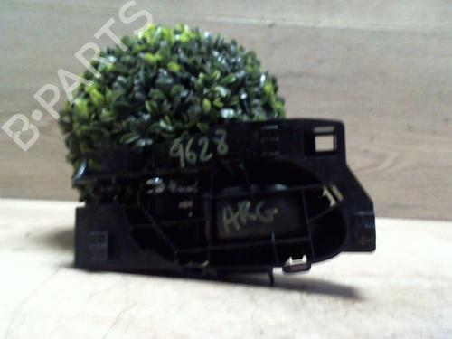 Used Rear left interior door handle PEUGEOT 5008 (0U_, 0E_) 1.6 HDi (110 hp) 25413248