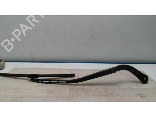 Used Front windshield wiper arm BMW 3 Touring (E91) 320 d (177 hp) 25420198