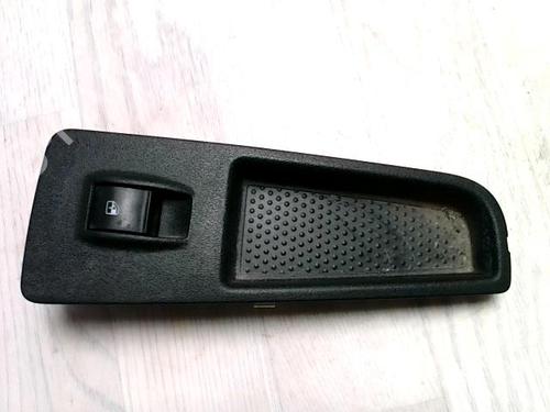 Used Right front window switch FIAT GRANDE PUNTO (199_) 1.3 D Multijet (75 hp) 31220622