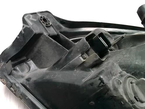 Used Right headlight HYUNDAI TUCSON (JM) 2.0 CRDi (136 hp) 25418920