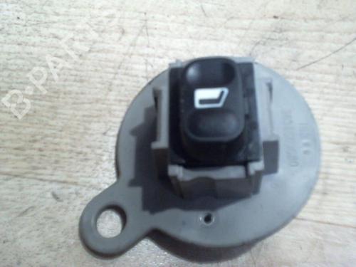 Used Right rear window switch CITROËN XSARA PICASSO (N68) 2.0 HDi (90 hp) 25385226
