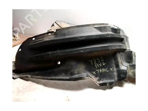 Wheel arch NISSAN X-TRAIL I (T30) 2.2 dCi 4x4 | BP25428751C56 
