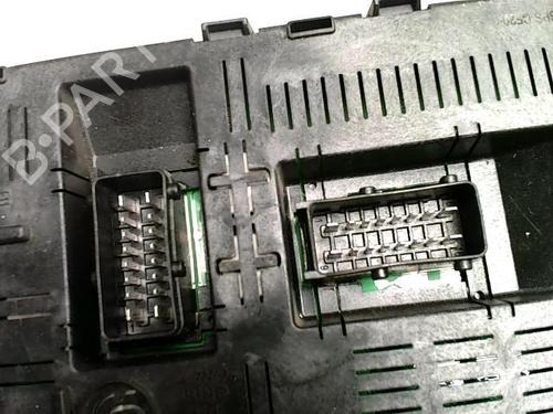 Fuse box CITROËN C5 II (RC_) 1.6 HDi (RC8HZB) | BP28013851E1 - Image 7