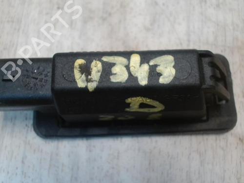 Used Licence plate light PEUGEOT 208 I (CA_, CC_) 1.2 VTi 68 / PureTech 68 (68 hp) 25427156