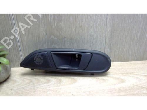 Used Front left interior door handle FORD FIESTA VI Van 1.6 TDCi (95 hp) 25383193