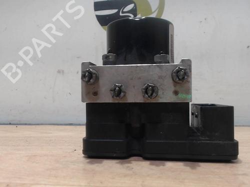 Used ABS pump RENAULT TWINGO II (CN0_) 1.2 16V (CN0K, CN0V, CN0A) (76 hp) 25387055