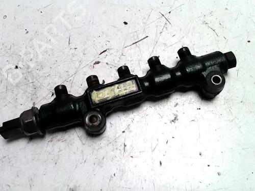 Injection rail PEUGEOT 307 Break (3E) 1.6 HDi | BP31228517M98 - Image 2