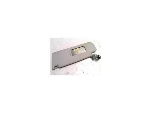 Used Left sun visor VW POLO IV (9N_, 9A_) 1.4 16V (101 hp) 25431387