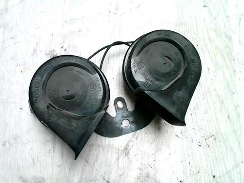 Horn AUDI A4 B5 (8D2) 2.5 TDI quattro (150 hp) 31220735