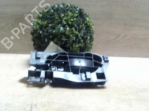 Puxador interior trás direito CITROËN C3 Picasso (SH_) 1.2 THP 110 (SHHNZ6) (110 hp) 31235795