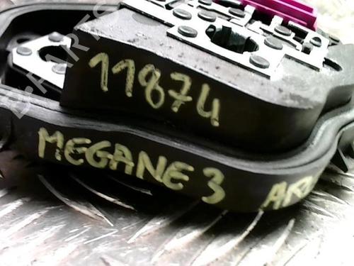 Licence plate light RENAULT MEGANE III Hatchback (BZ0/1_, B3_) 1.5 dCi (BZ1G, BZ1W, BZ0R) | BP25748461I40 