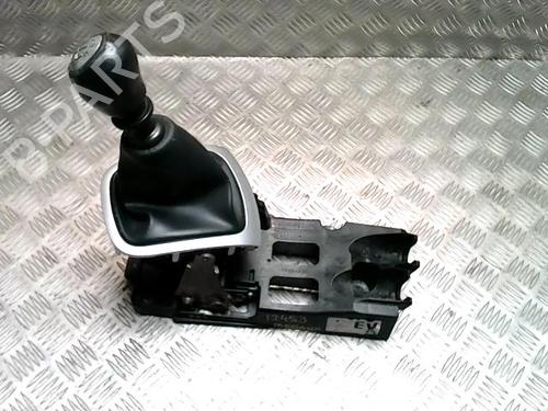 Levier de vitesses RENAULT MEGANE III Coupe (DZ0/1_) 1.9 dCi (DZ0N, DZ0J, DZ1J, DZ1K) (131 hp) 31835102