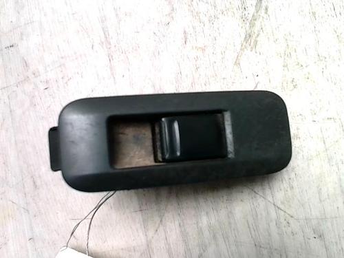 Used Right rear window switch NISSAN PRIMERA Hatchback (P12) 1.9 dCi (116 hp) 25421480